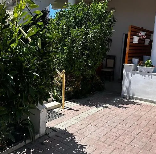 Priam Garden * Durrës